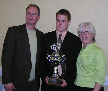 Ben Cottreau with proud parents Lou and Gunta after receiving the OHA Top Prospect Award.