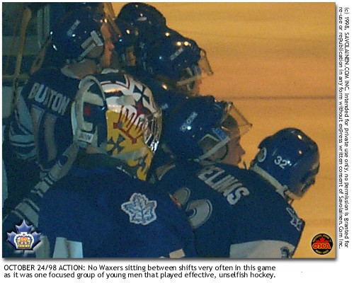 oct24-bench.jpg (59191 bytes)